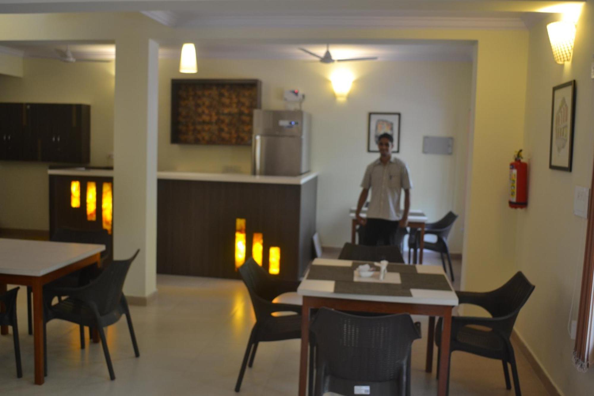 The Majorda Pristinne Hotel Zewnętrze zdjęcie